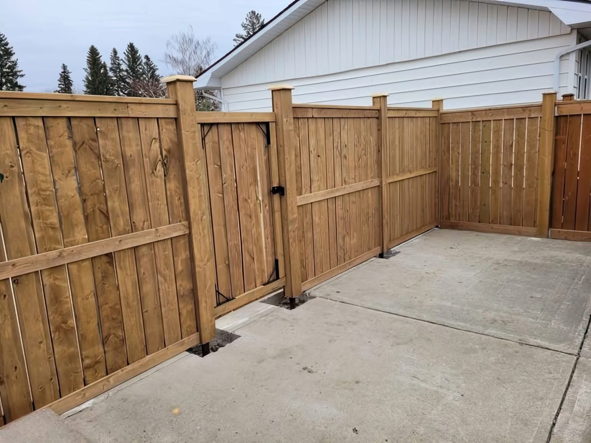 2M Renovation deck & pergola project 9